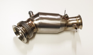 Downpipe mit 200 Zellen Metallkat für BMW F20 F21 M135I, F22 F53 M235i, F30 F31 F34 335i, F32 F33 F36 435i N55B30