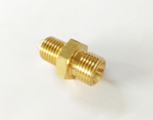 Adapter für Ölzulauf an T3/T4 + GT30 + GT35 EFR gleitgelagert M12x1,5mm ø 4mm Bohrung