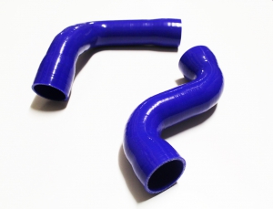 Silicone Hose Kit for Audi S3 TT 2 turbocharger hoses behind the headlights blue