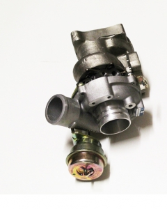 Turbolader Borgwarner 53049880025 für Audi RS4 links 280KW