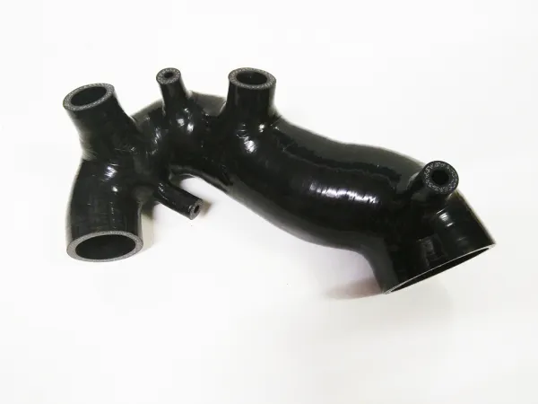 Ansaugschlauch Silikon für Audi A4, A6 B5 B6 Passat 1.8T 150PS-193PS schwarz ø 41mm Turboeinlass / MIT Schellenset