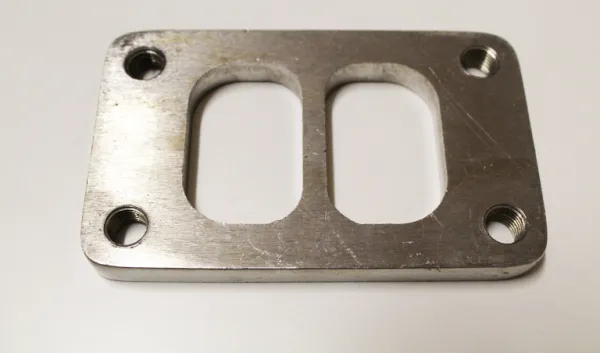 Flansch T3 geteilt für Krümmer 10mm stark aus Edelstahl 86x45mm mit M10 Gewindebohrung