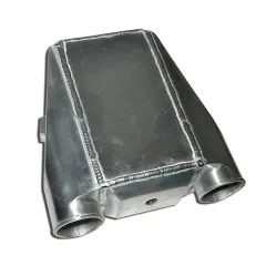 wassergekühlter Ladeluftkühler bis 650PS 76mm Anschlüsse wassergekühlt